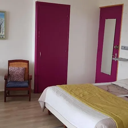 Maison D'hote La Rotonde Des Granes * La Batie-Neuve